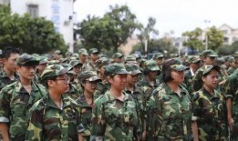 最新军训爆料新闻报道稿,揭秘校园军营生活精彩瞬间